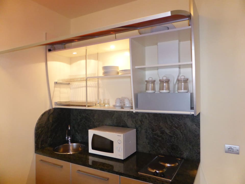 Ausstattung Küchenzeile in der Suite 534 Bibione Palace
