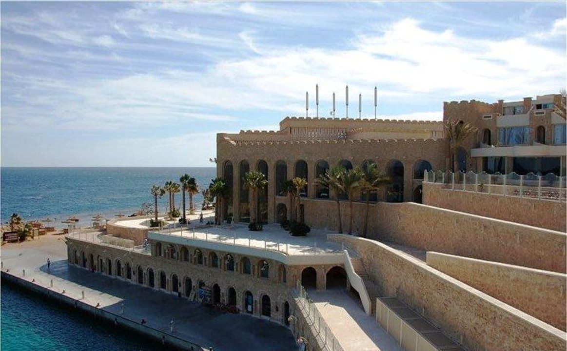 Blick auf hinteres Hauptgebäude Pickalbatros Citadel Resort