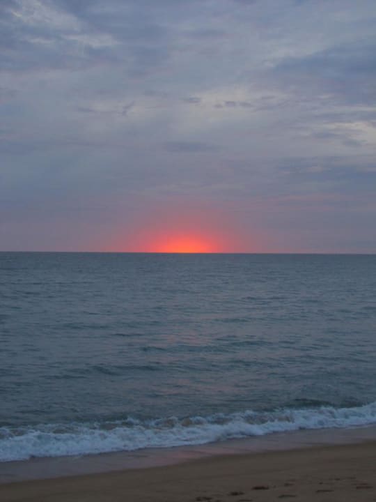 Sonnenuntergang Mai Khao Beach JW Marriott Phuket Resort & Spa