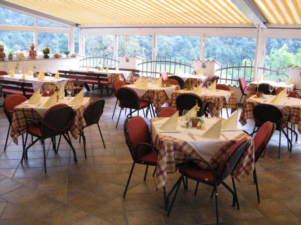 weiteres Bild von der Terrasse Alpenhof Lodge Passeiertal