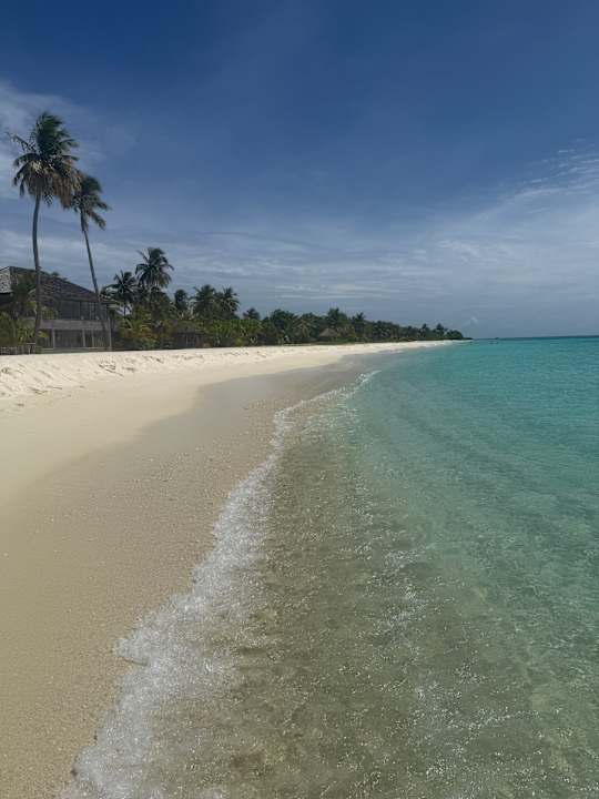 Strand Kuredu Island Resort & Spa