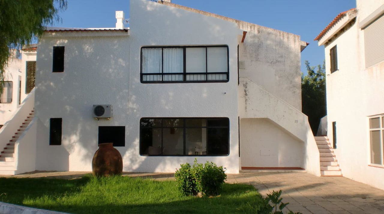 Ein Haus mit 3-4 Wohnungen/Studios Pedras d'el Rei