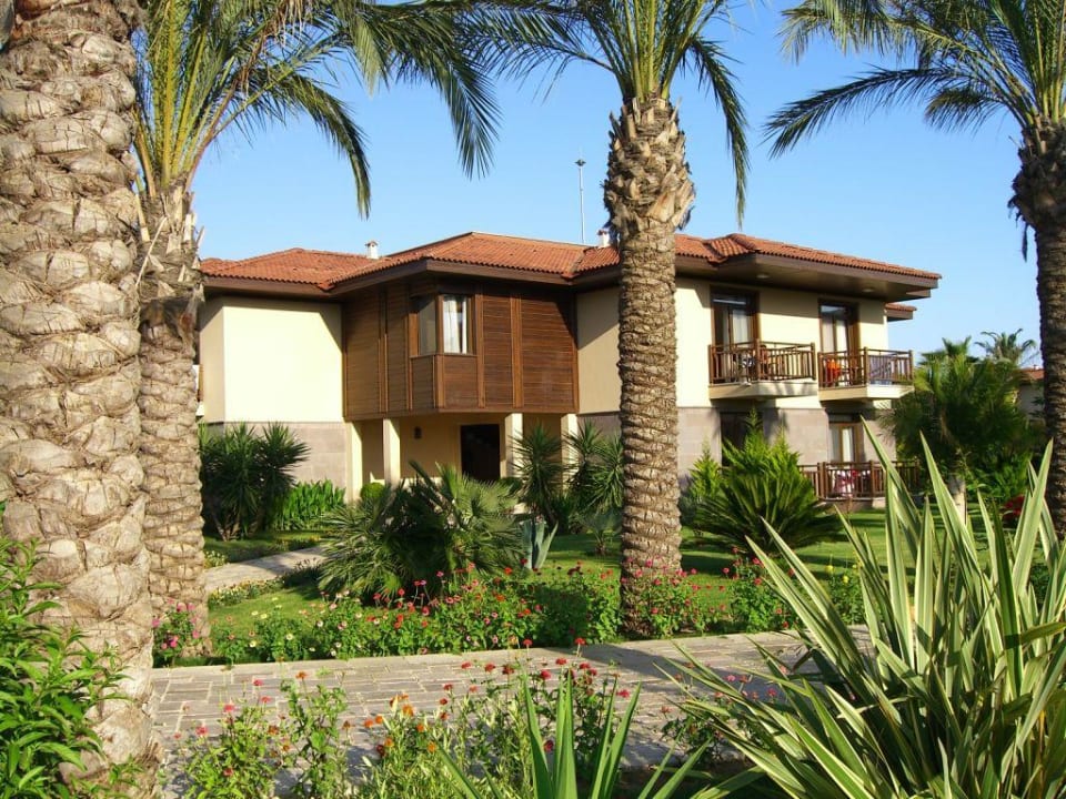 Eines der Wohnhäuser mit 8 Zimmern TUI BLUE Palm Garden
