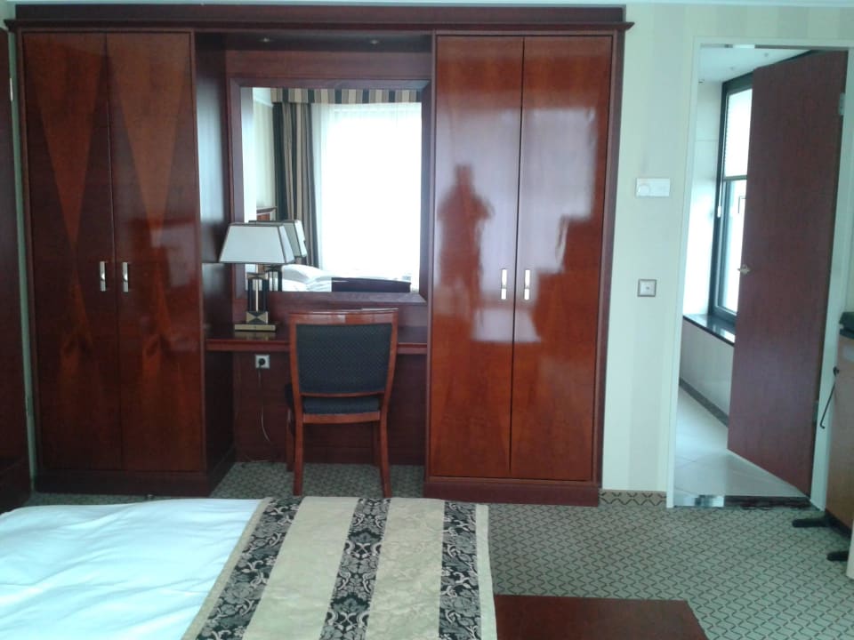 Schlafzimmer Suite 3066 JW Marriott Hotel Berlin