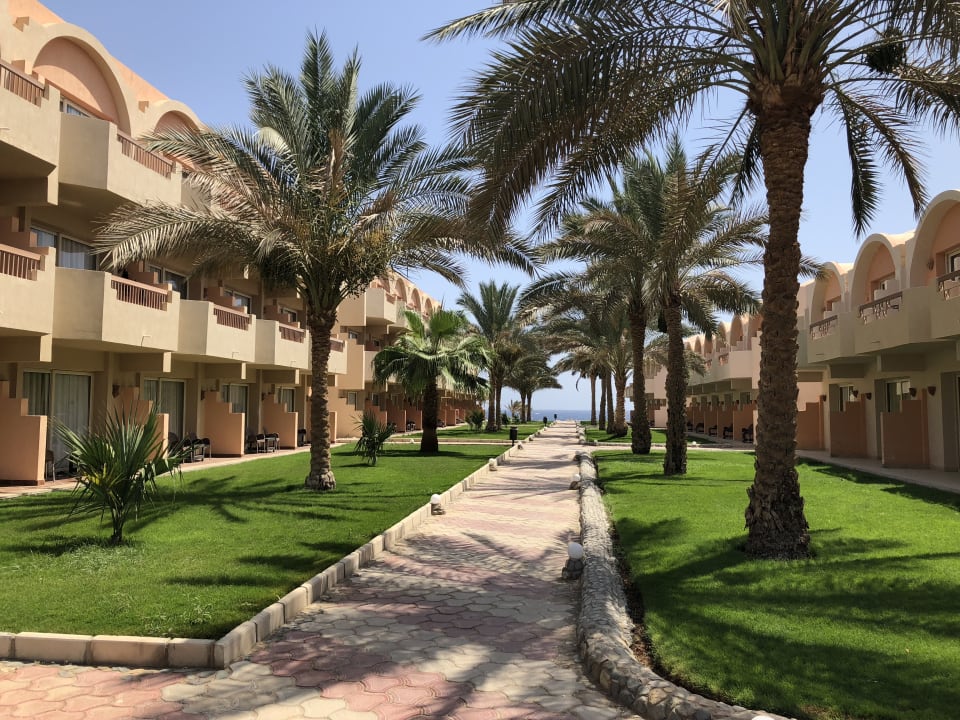 Außenansicht Three Corners Sea Beach Resort