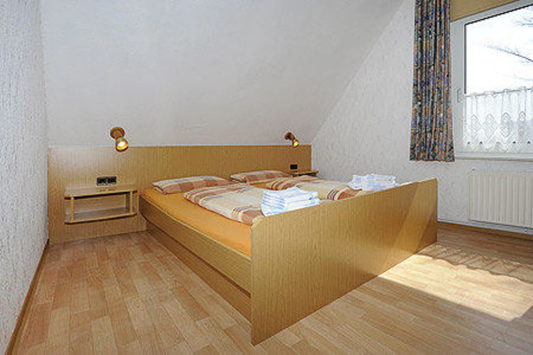 Schlafzimmer, Wohnung "oben links" Haus Passat