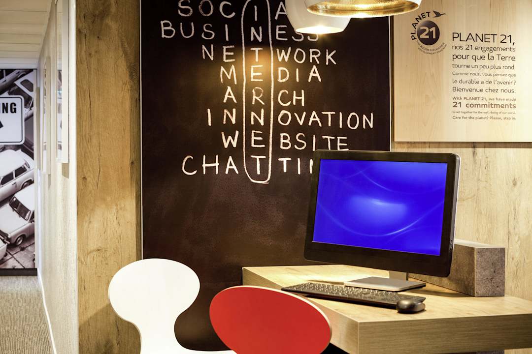 Business Corner Hotel Ibis Lorient Centre Gare