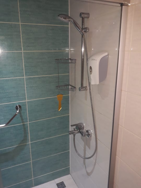 Zimmer Port Side Resort Hotel