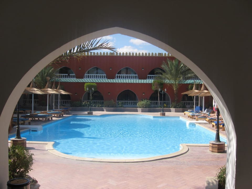 Ein Innenpool Pickalbatros Alf Leila Wa Leila Resort - Neverland Hurghada