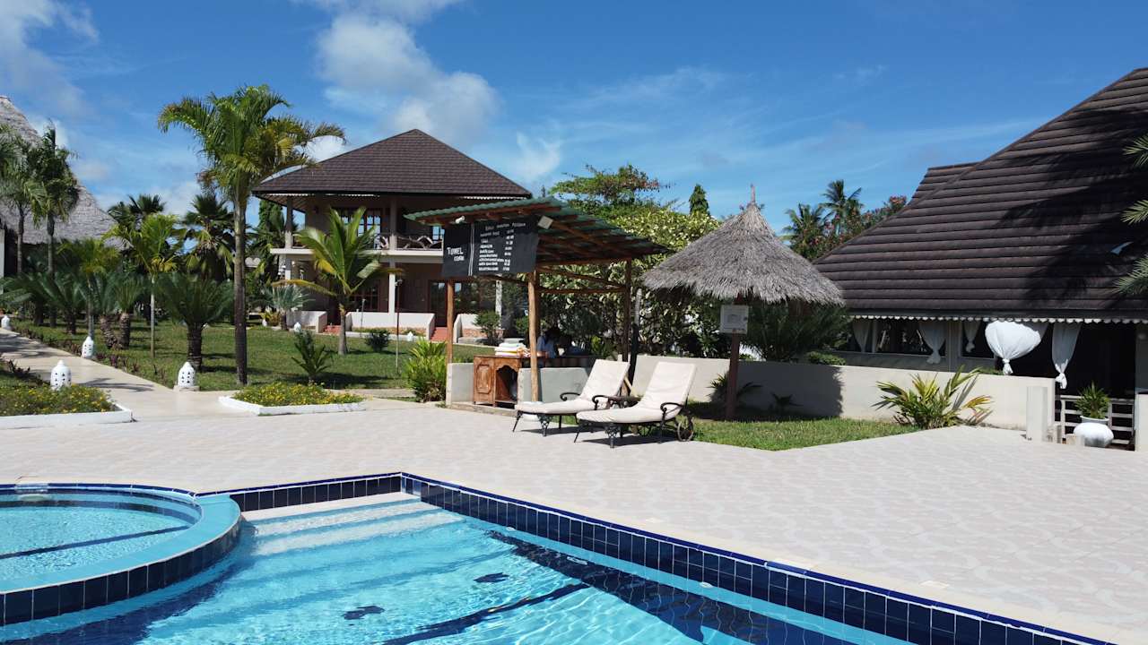 Pool Mandarin Resort Zanzibar