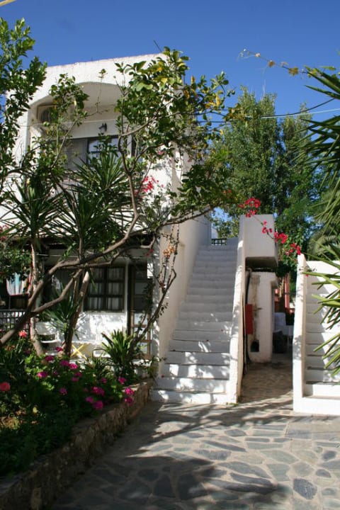 Nebengebäude HARPIN Happy Days Beach Hotel