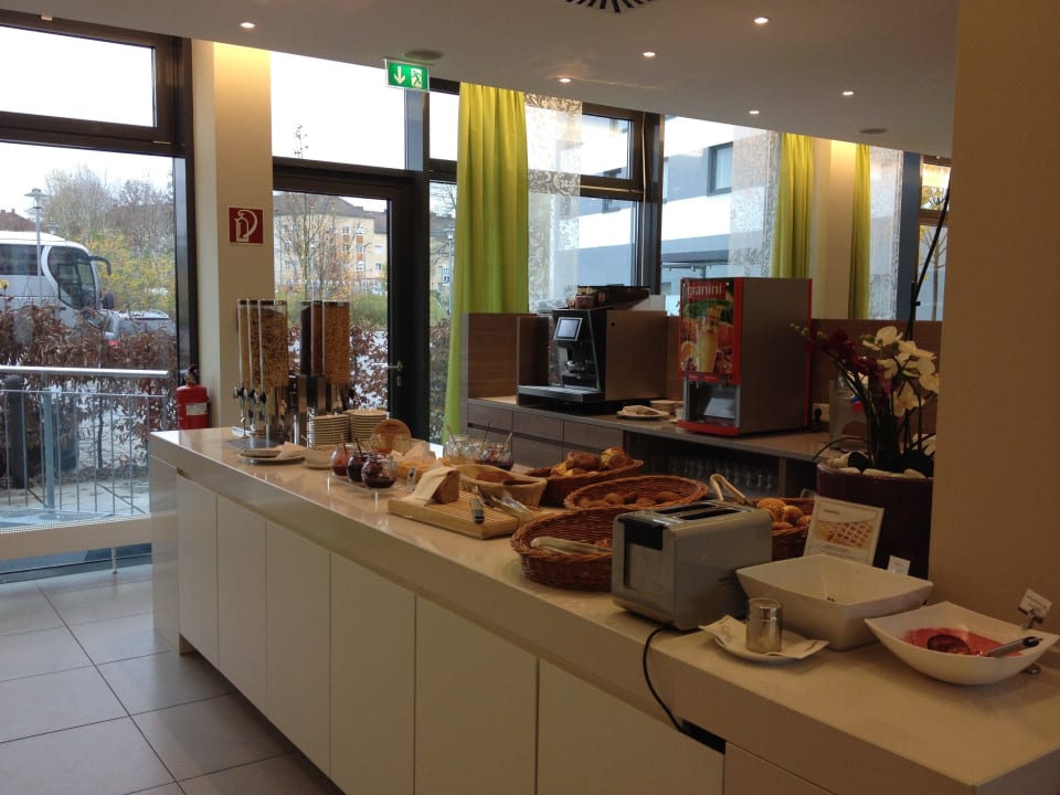 Frühstücksbuffet Premier Inn Nürnberg City Nordost