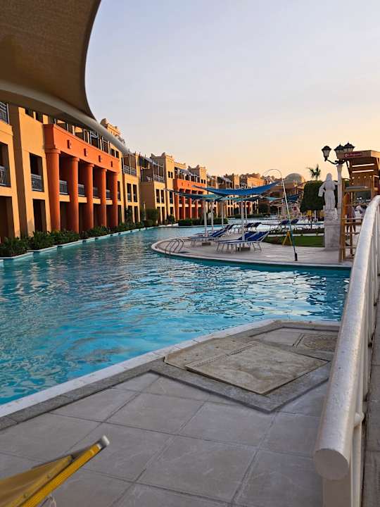 Pool Hotel Titanic Palace