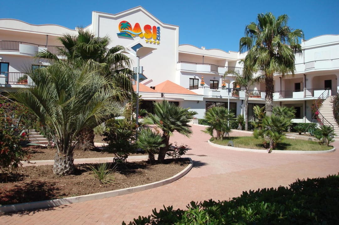 Außenansicht Oasiclub Hotel