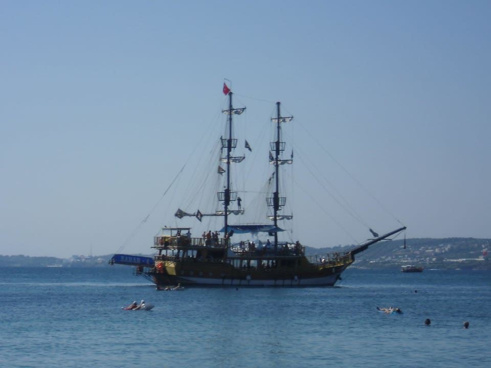 Partyschiff Lonicera Resort & Spa Hotel