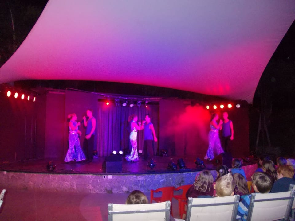 Show Green Garden Aparthotel