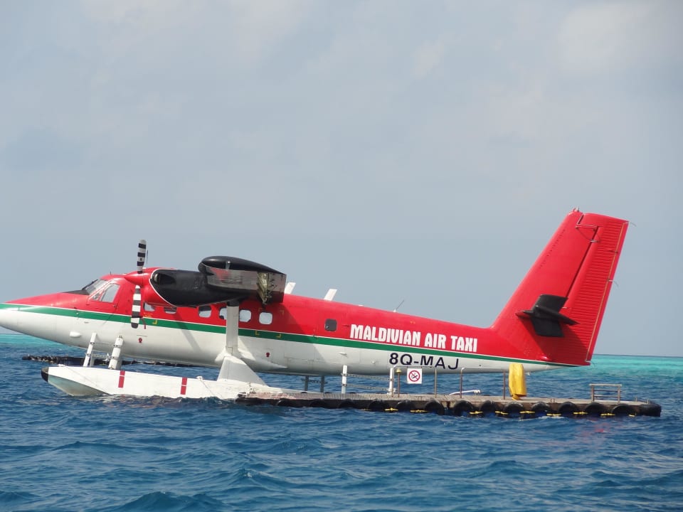 Wasserflugzeug Kuramathi Maldives