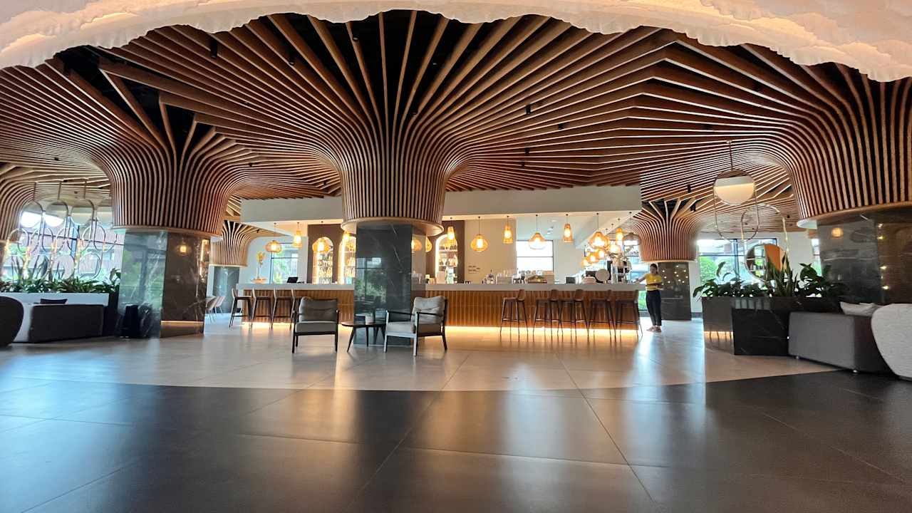 Lobby Jacaranda Luxury Resort