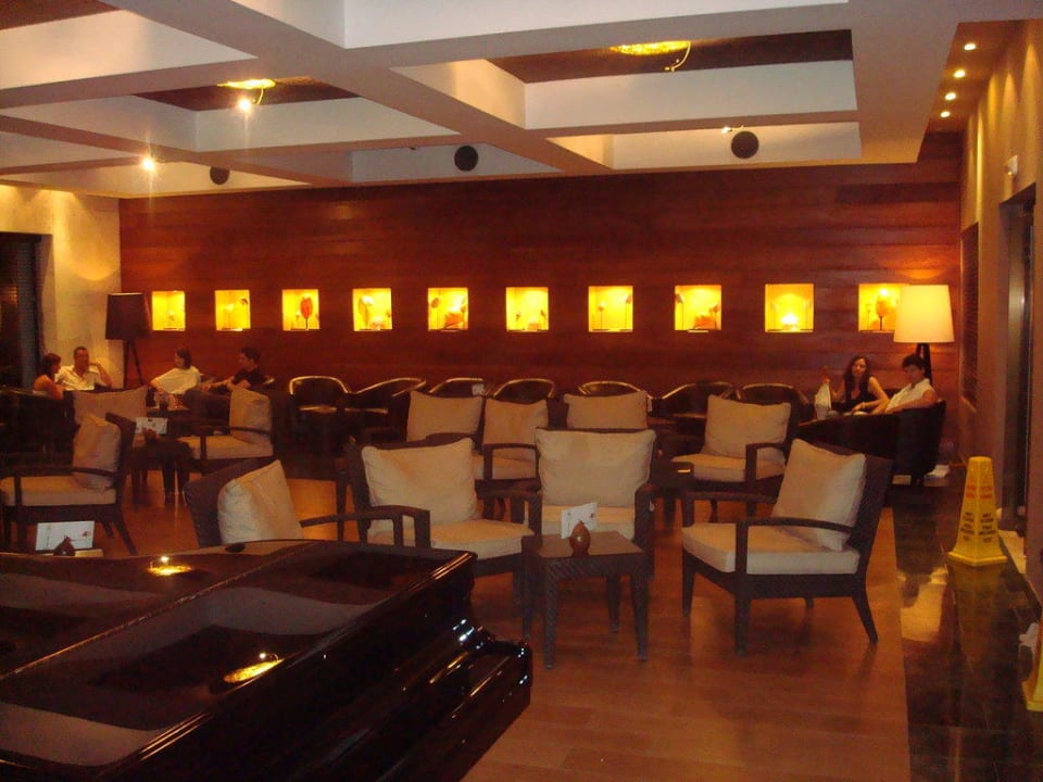 Die neue Pianobar im Royal Catalonia Punta Cana - All Inclusive