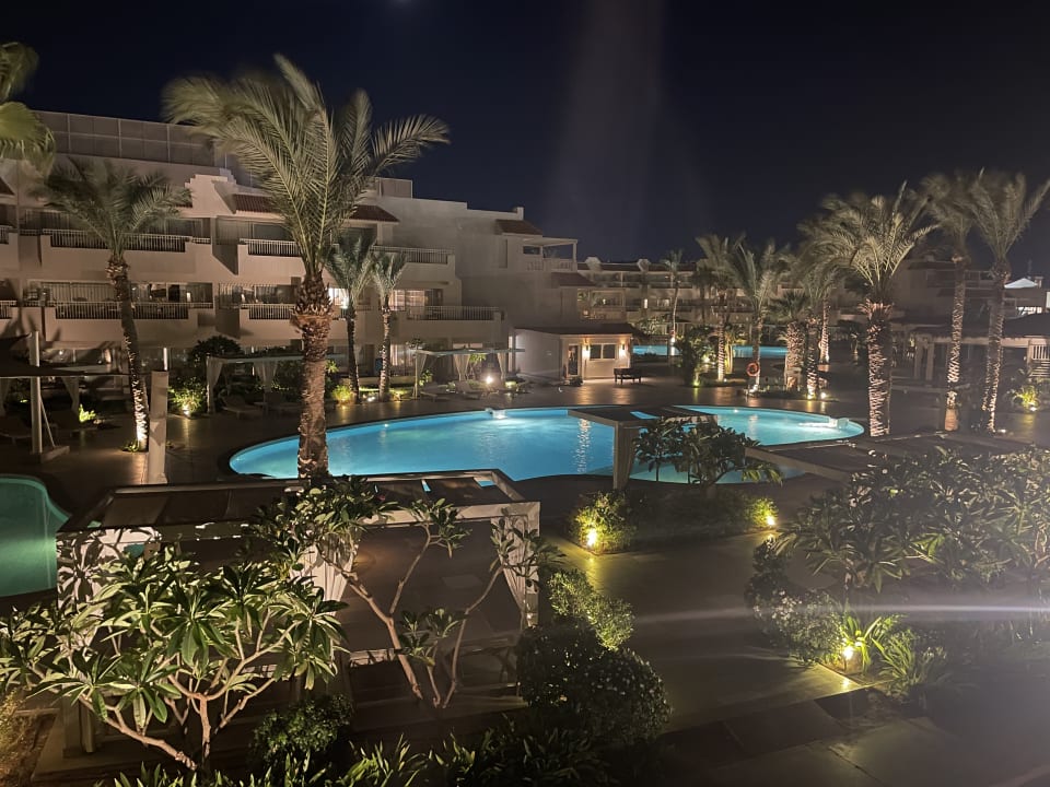 Pool JAZ Elite Casa del Mar Beach