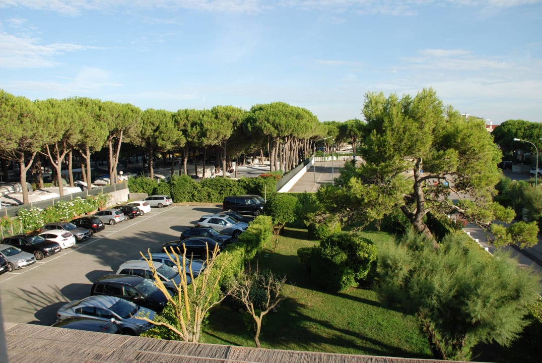 Parkplatz des Hotels Hotel Fenix