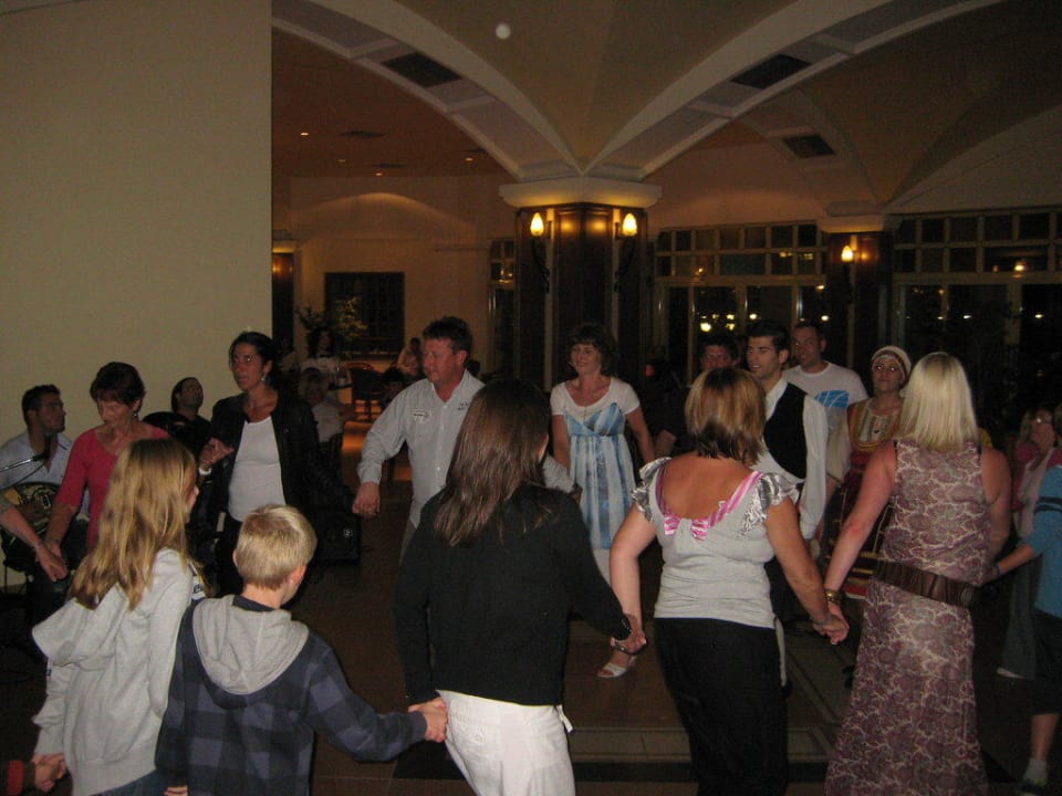 Griechischer Abend mit viel Spaß Lindos Princess Beach Resort & Spa