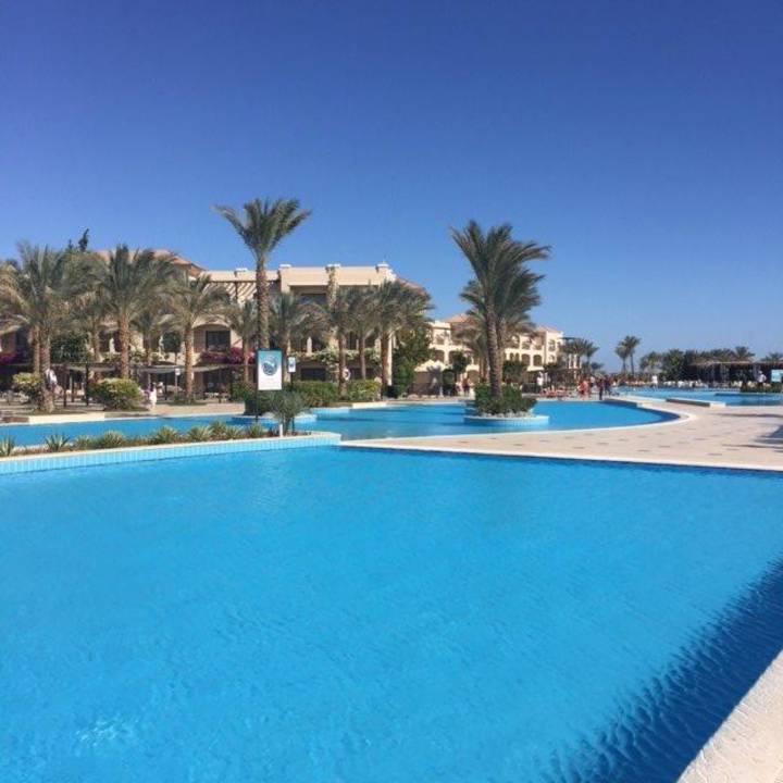 Verschillende verwarmde zwembaden JAZ Aquamarine Resort