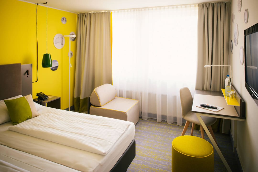 Room Vienna House Easy Berlin