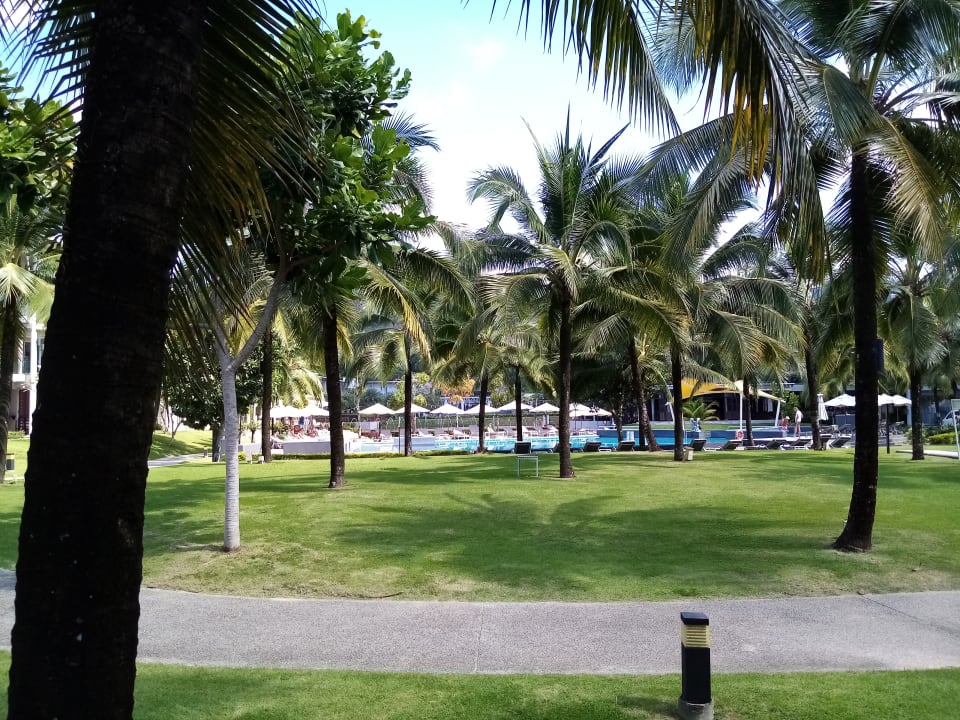 Gartenanlage The Sands Khao Lak by Katathani
