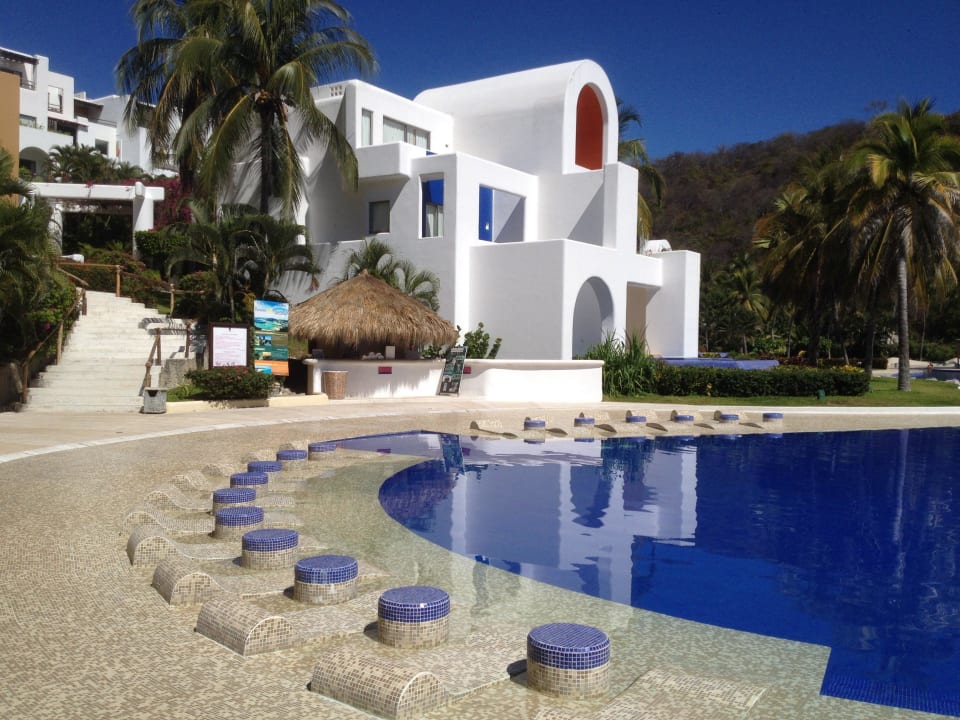 Pool Hotel Camino Real Zaashila