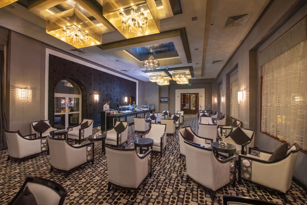 Gastro Premier Le Reve Hotel & Spa