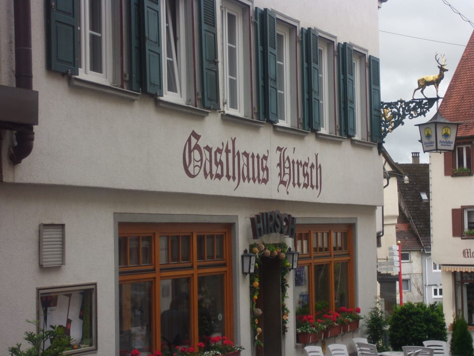 Fassade in der Fußgängerzone Gasthaus Hirsch