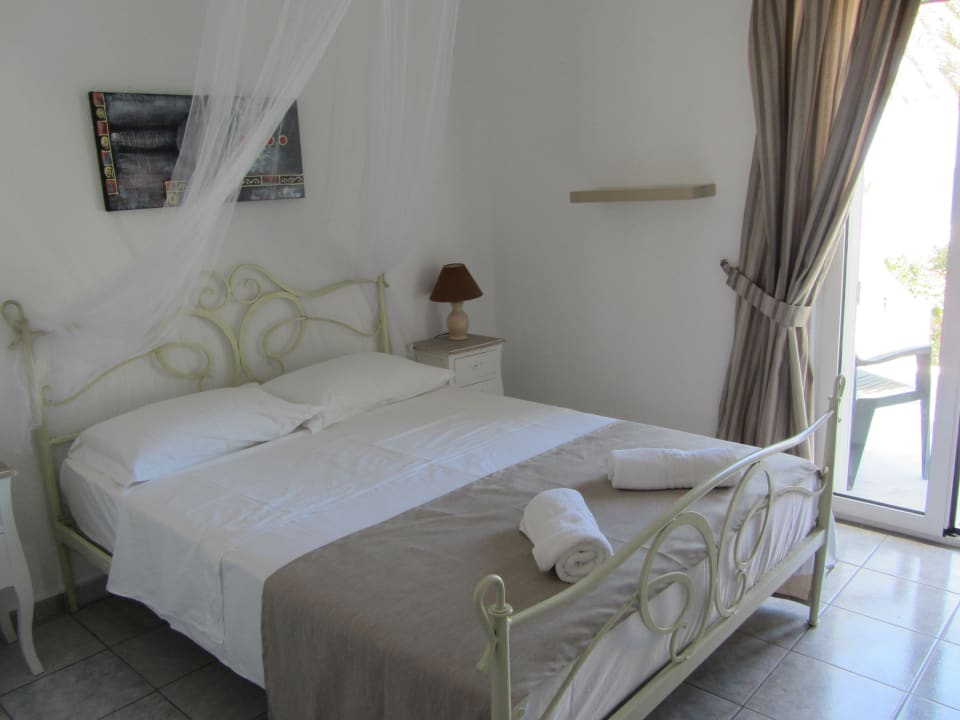 Doppelbett Hotel Petras Beach