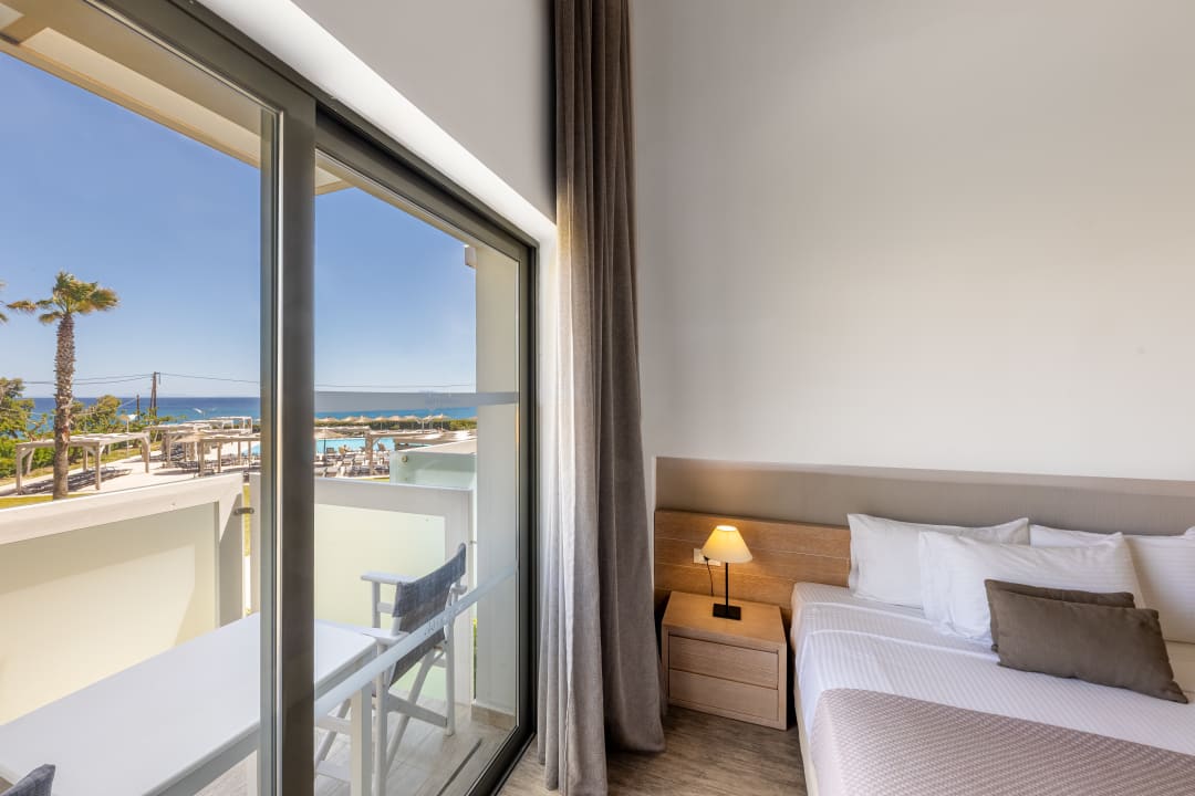 Zimmer Akti Palace Resort & Spa