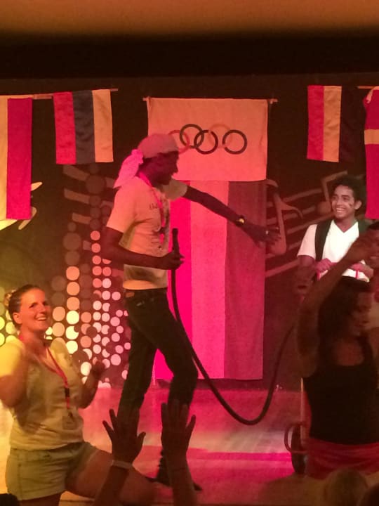 Nach Olympia  Jaz Makadi Oasis Resort