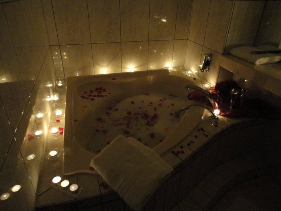 Rosenblütenbad Meister Bär Hotel Frankenwald