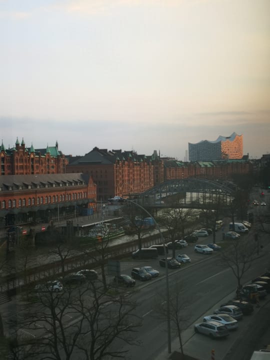 Ausblick Premier Inn Hamburg City (Zentrum)