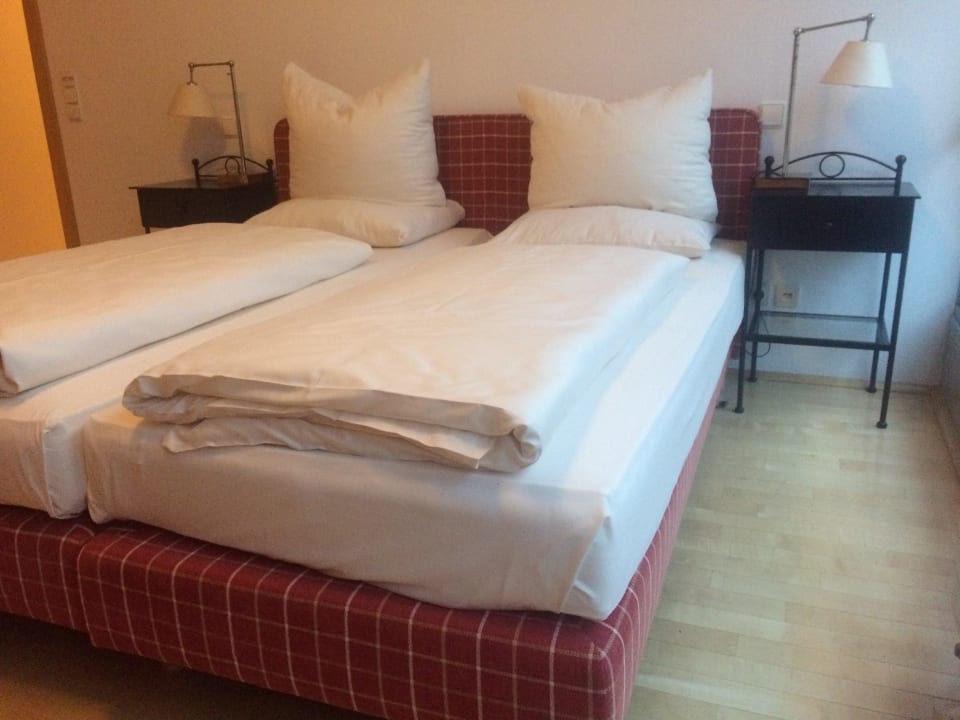 Schlafzimmer / Doppelbett The Doorman Welle Frankfurt am Main