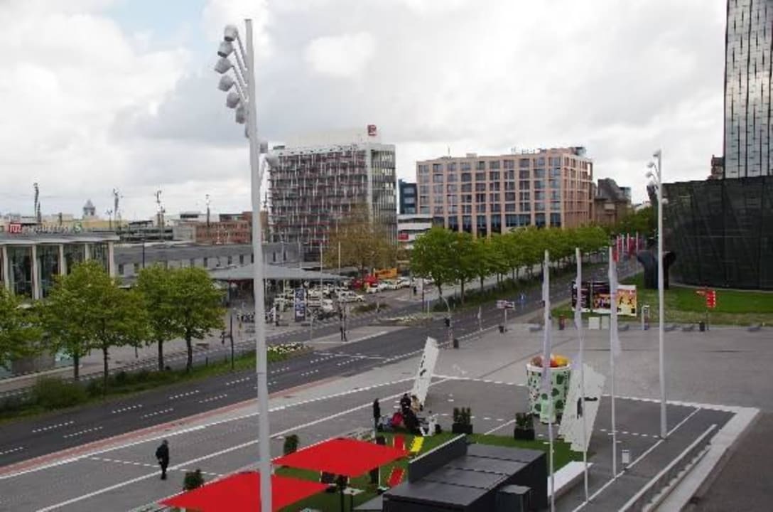Blick aus Zimmer 3. OG gen Hauptbahnhof LivInn  Hotel
