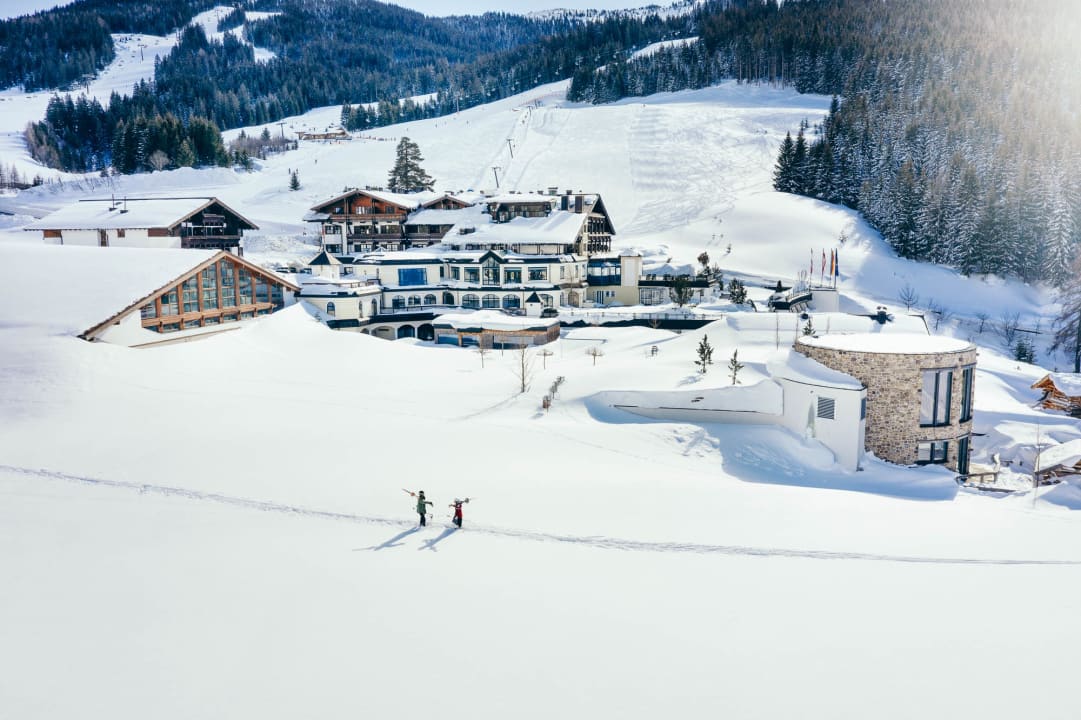 Außenansicht Übergossene Alm Resort