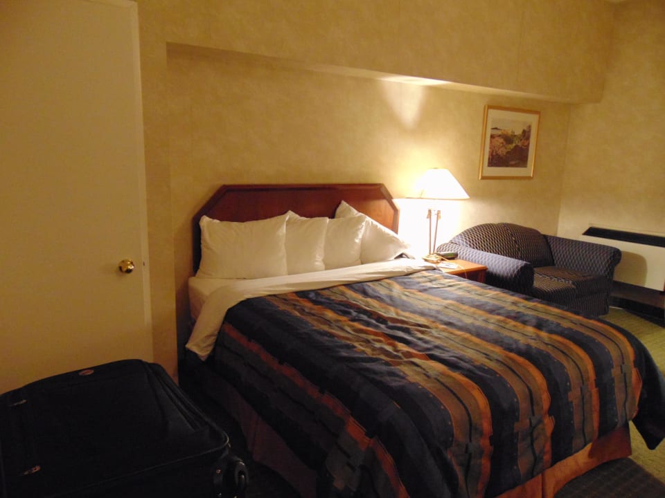 Bed Quality Hotel & Suites Airport East
