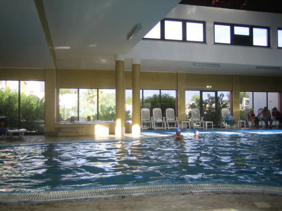 Hallenbad Golden Club Cabanas