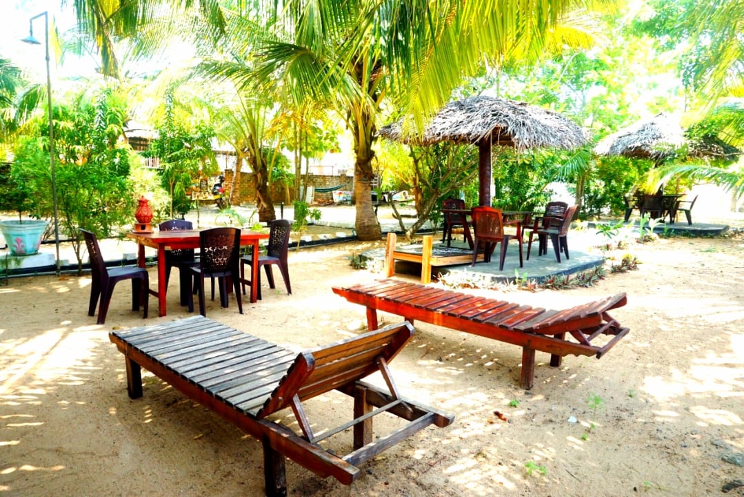 Sonstiges Star Rest Beach Hotel Arugambay