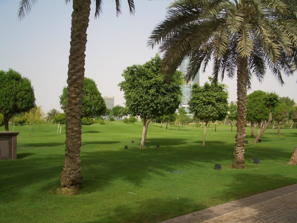 Sehr weitläufig Emirates Palace Mandarin Oriental