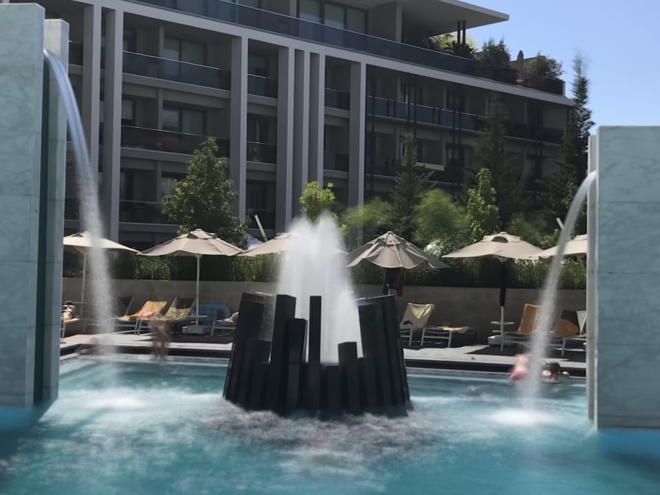 Pool The Sense Deluxe Hotel