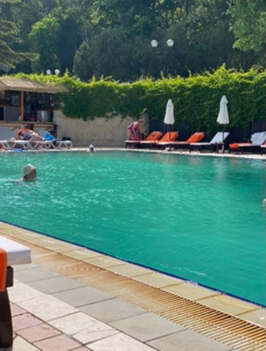 Pool Hotel Palace, Sunny Day Resort
