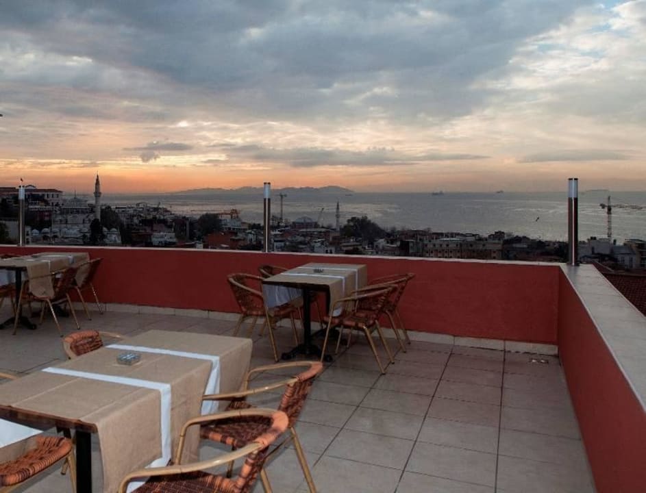 Terrace Hotel Sunlight