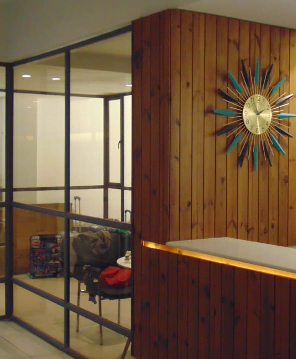 Lobby Kozi Suites Nairobi Airport