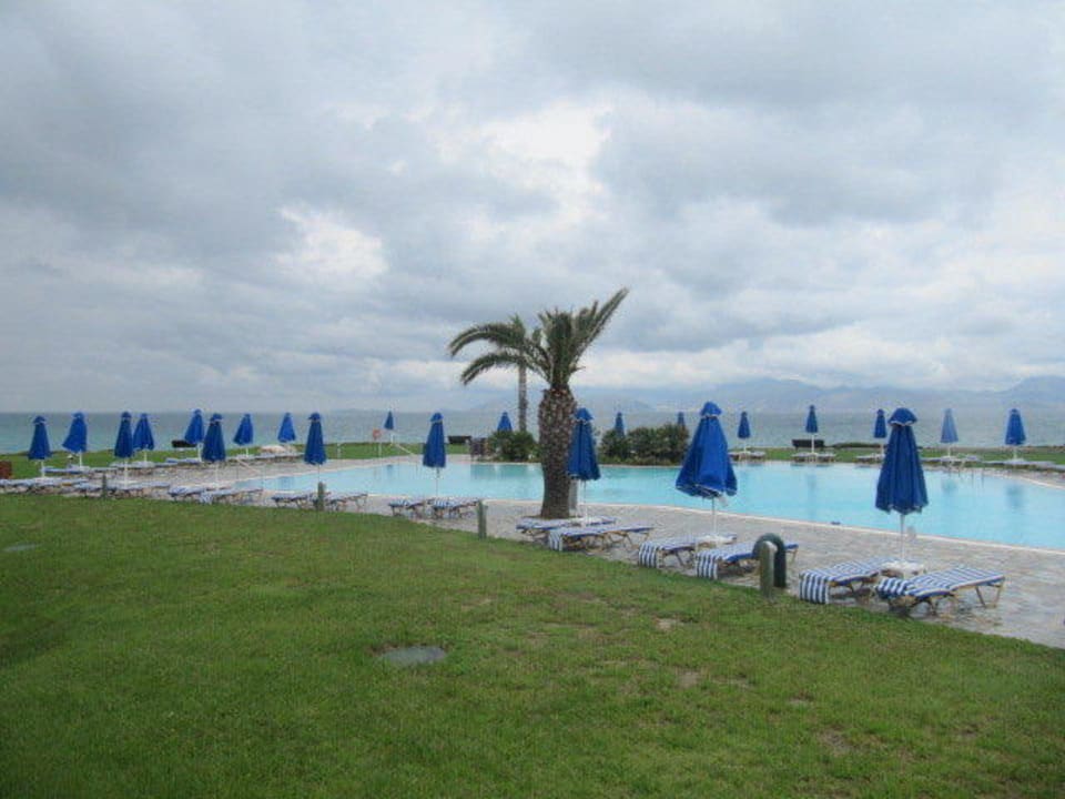 Basen Neptune Luxury Resort