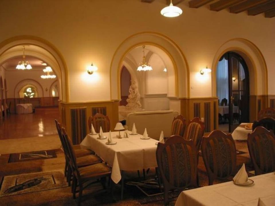 Restauracja główna Hotel Bristol Tarnów